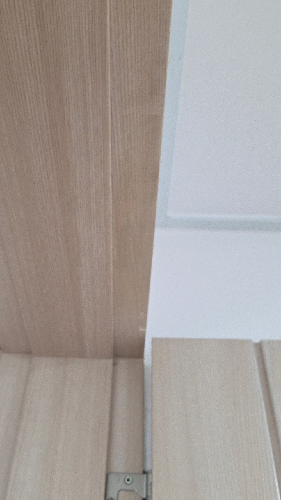 문틀찍힘 복원, 필름 교체없이 간단 보수 방법